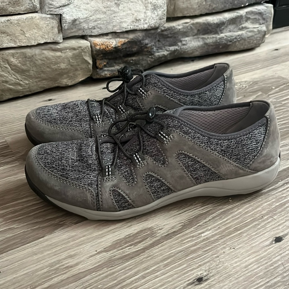 Dansko slip ons/40